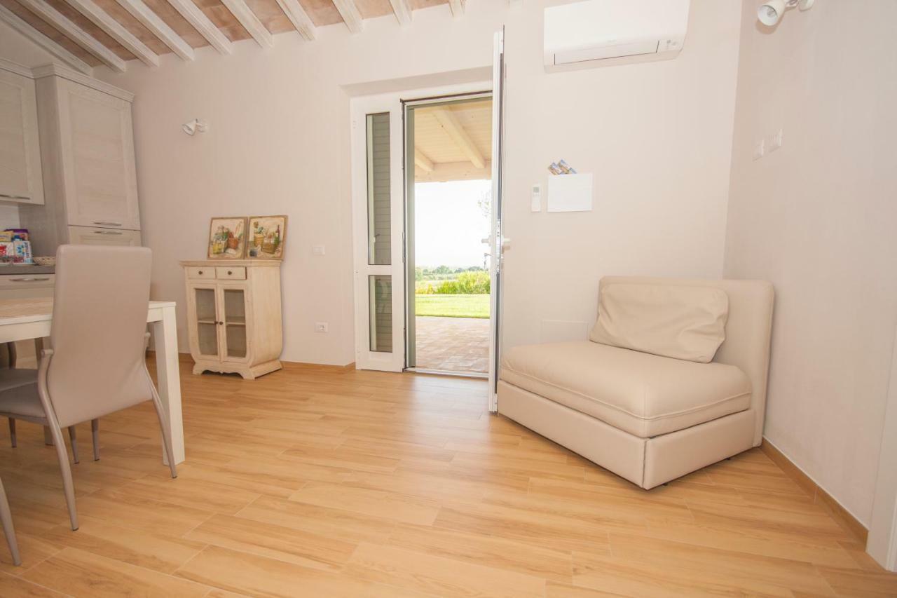 Agriturismo Il Mirto 페스키아 로마나 외부 사진