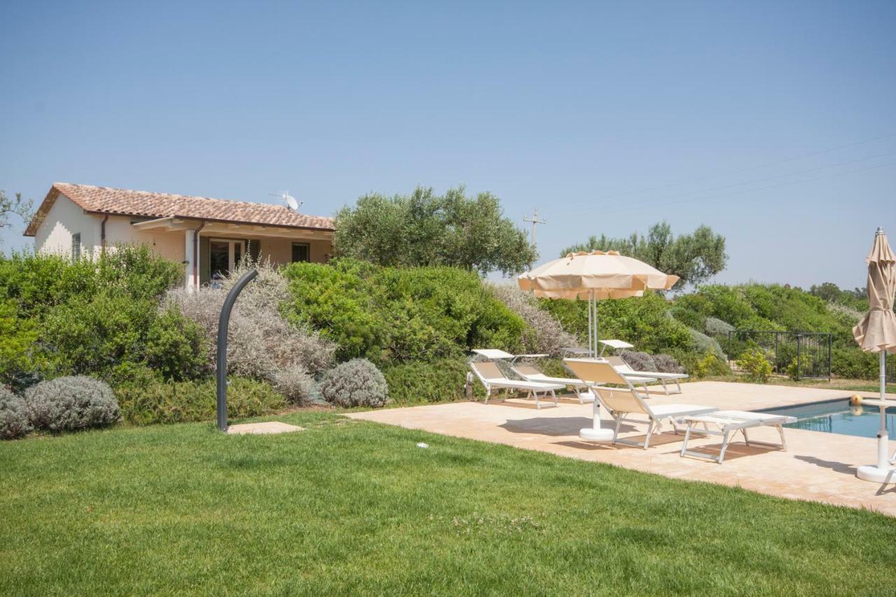 Agriturismo Il Mirto 페스키아 로마나 외부 사진
